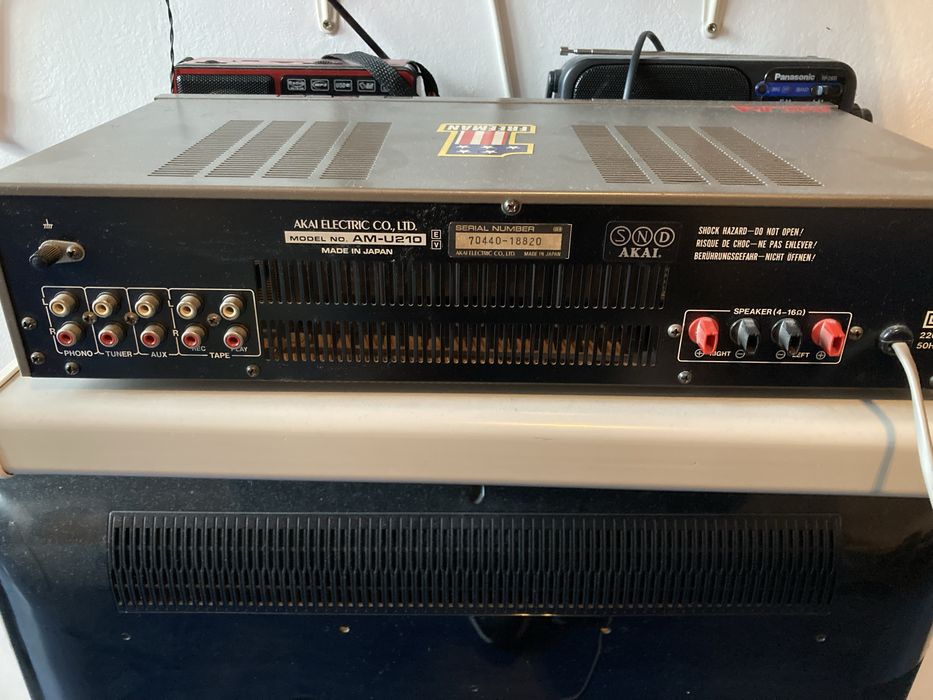 Amplif Akai + boxe Tento + suporti