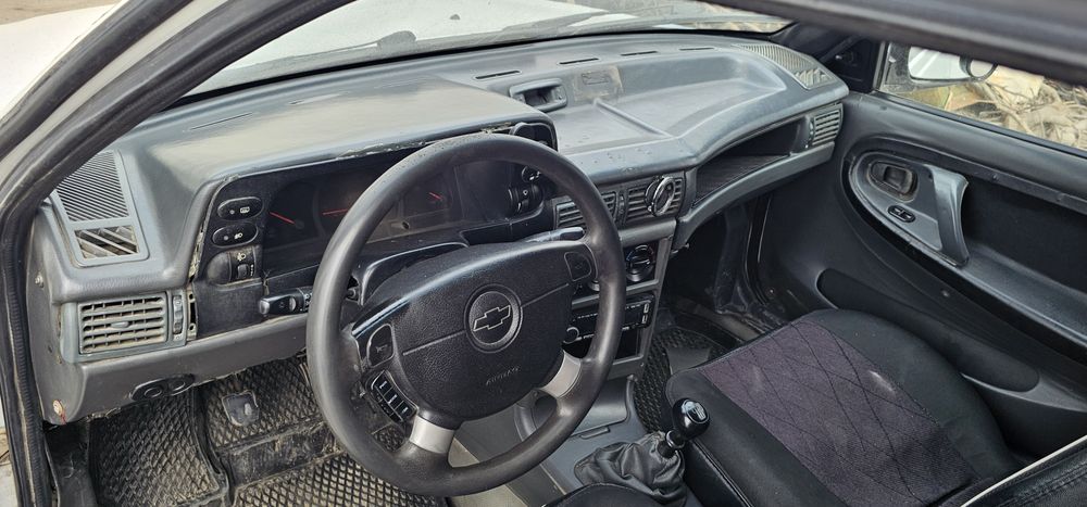 Chevrolet Nexia¹ 1998