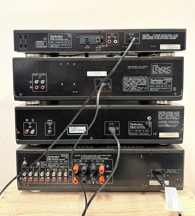Ретро аудио система - сет TECHNICS - усилвател, сд, триглав дек и др.
