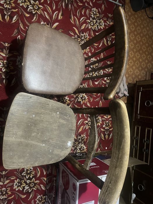 Стуля   2 штуки