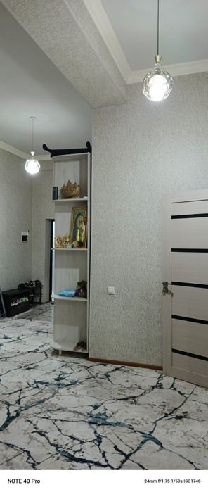 Продается квартира 3 комнатная 80 КВ метров