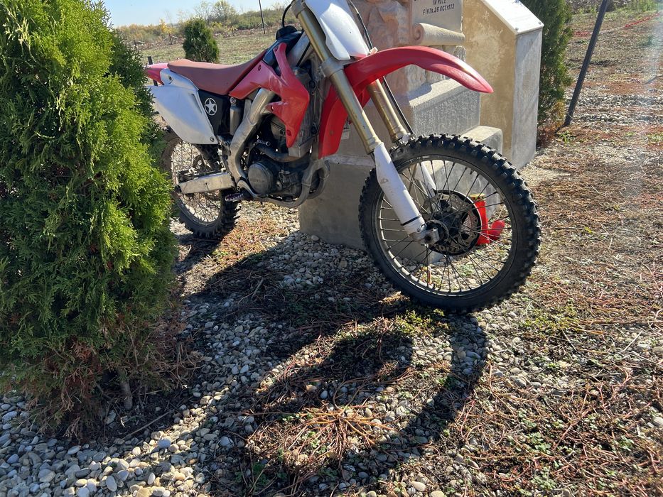 Honda 250 2009.