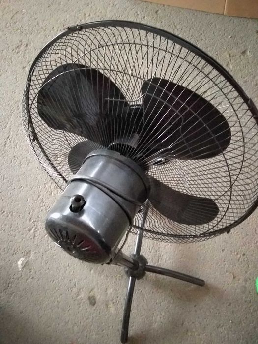 Вениилятор напольный sess,бу