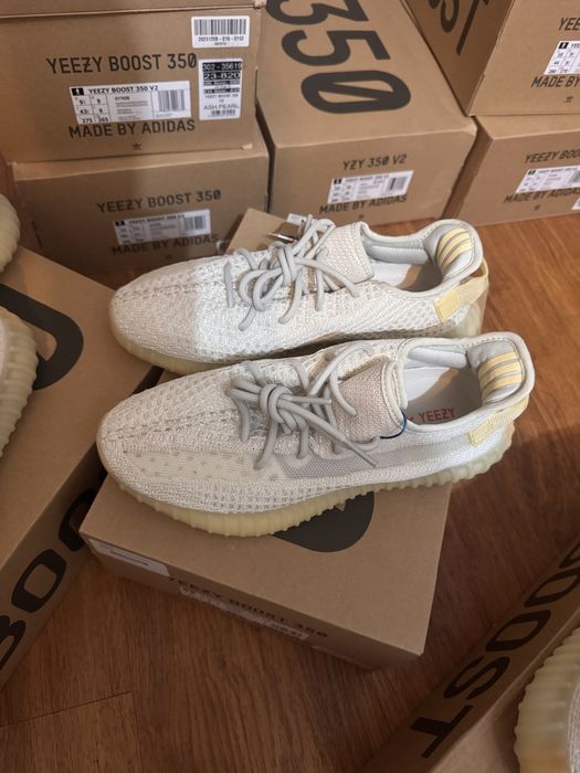 Adidas Yeezy 350 V2 Light 43 1/3, 44 2/3, 45 1/3