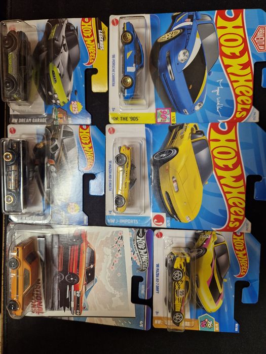 Машинки хотвилс hot wheels