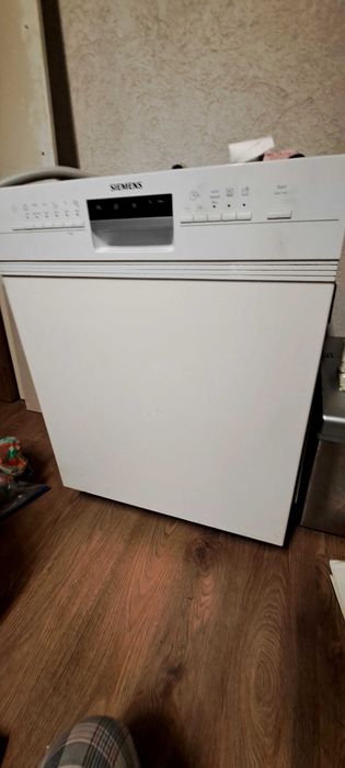 Съдомиялна Siemens