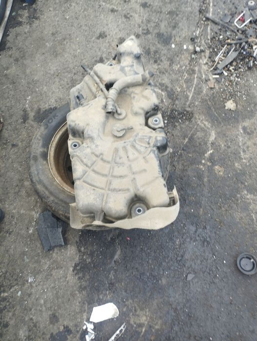 Rezervor adblue Dacia Duster 1.5dci euro 6