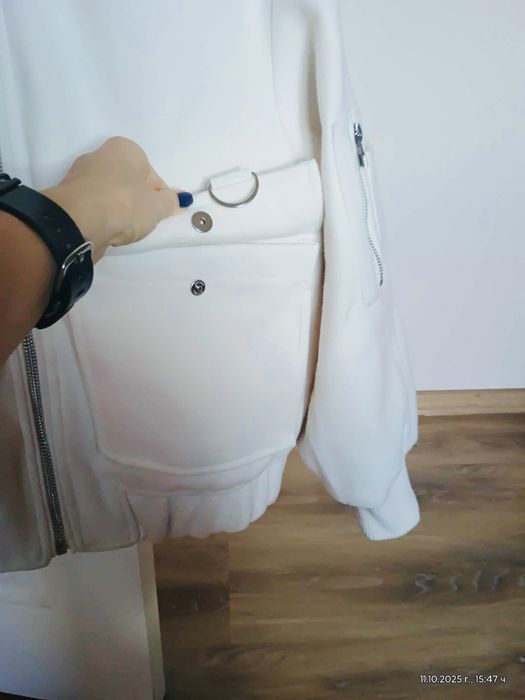 Меко бомбър яке Bershka