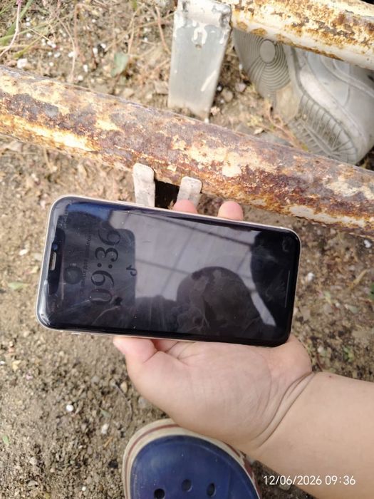 Iphone 11 64гб 76 акб