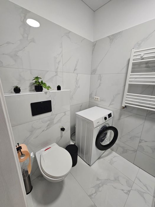 Vand studio/doua camere in pollux , lux