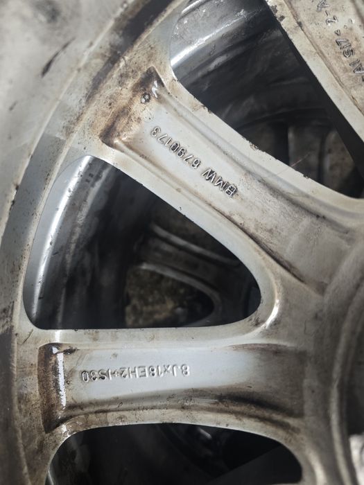 Set 4 jante BMW r 18 5 x 120  8 j et 30 cu senzori presiune