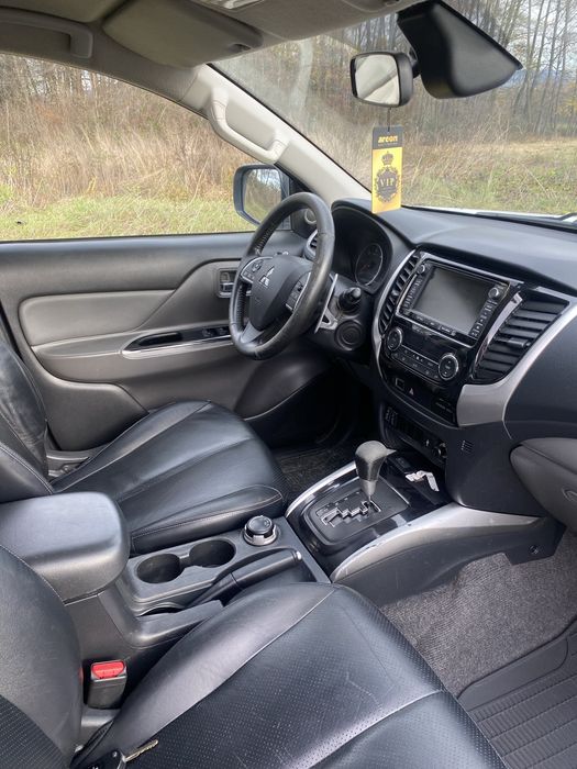 Mitsubishi L200 2,4 did, 184 cp automatik