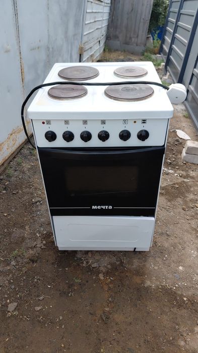 Продам электрическую плиту