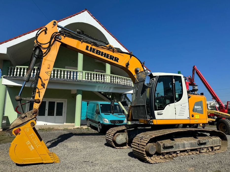 Liebherr R 920 Compact LC 20 tone, excavator pe senile, 2019