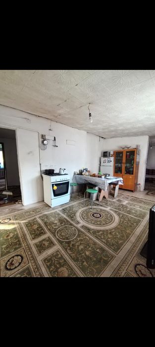 Продам дом в жилянке район тихий возле детского сада