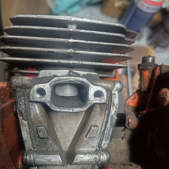 Husqvarna 440 x TORQ