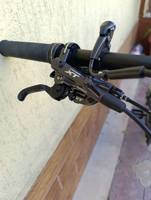 Focus 27,5 Карбон Full XT