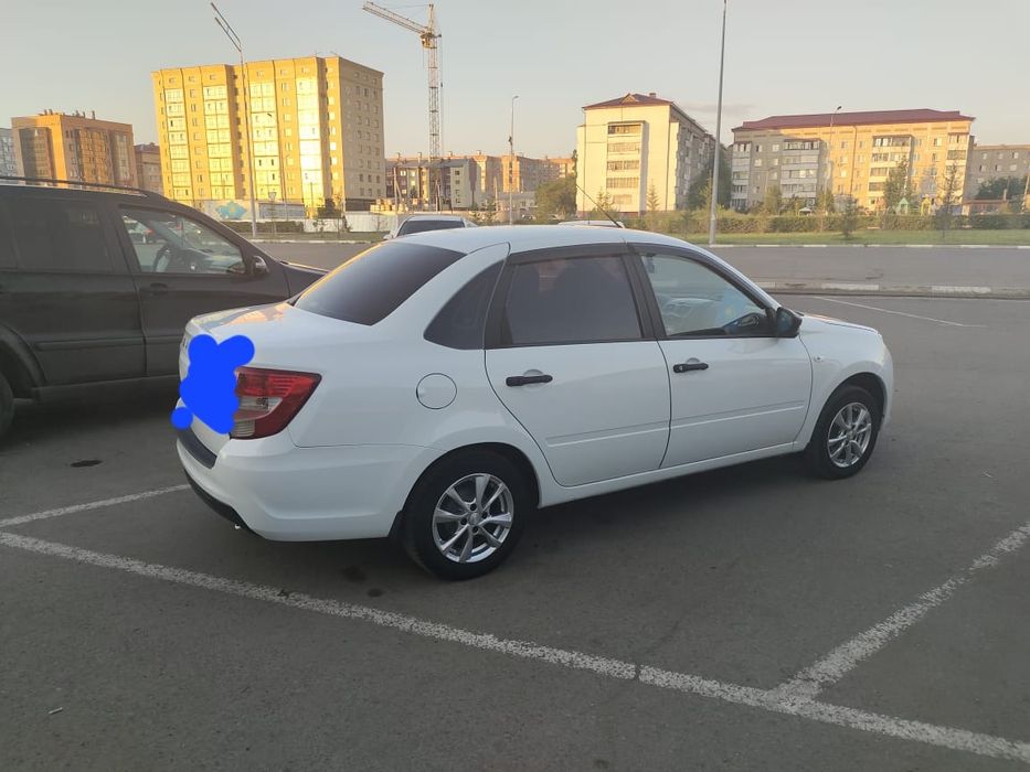 Продам машина лада гранта 2019г