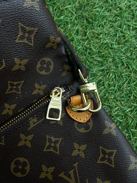 Дамска кожена чанта : Louis Vuitton
