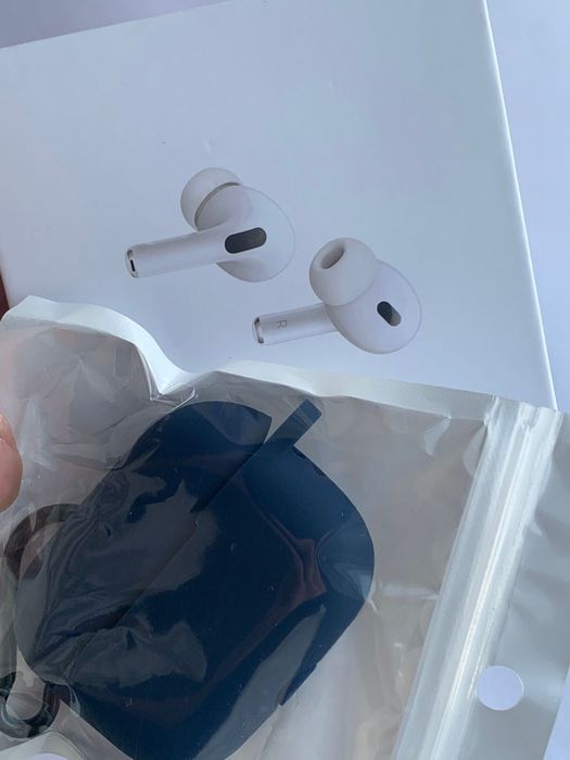 Airpods pro 2 (Premium сборка) + Чехол в подарок
