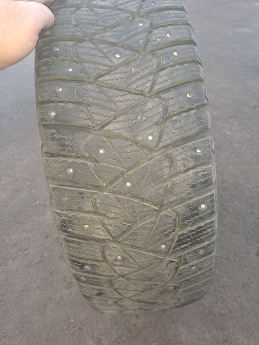 Диски с резиной.