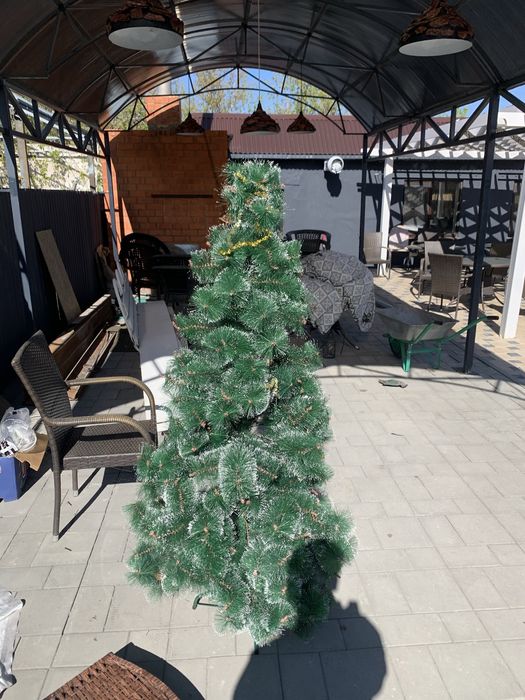 Продам ёлку новую