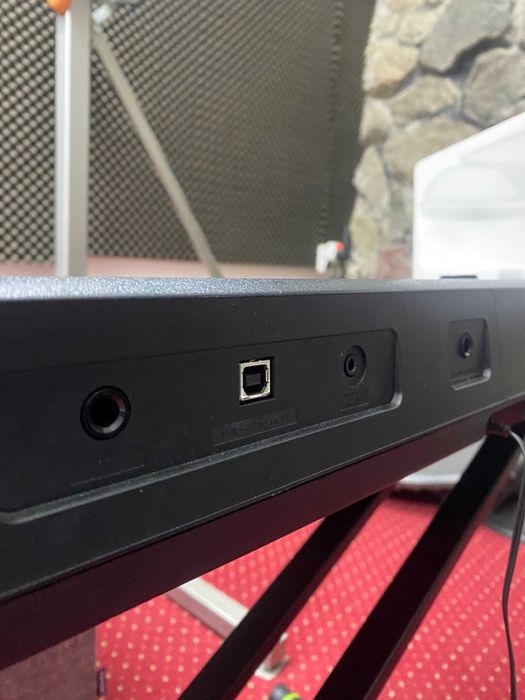 Urgent.Orga electonica Yamaha PSR-E383. 61 clape. Produsul este nou!