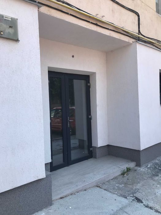 Spatiu comercial central