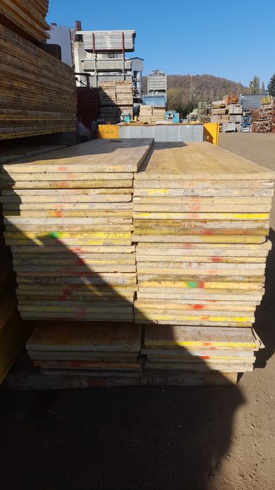 Schele noi și uzate diferite cantitati.cofrag doka uzat