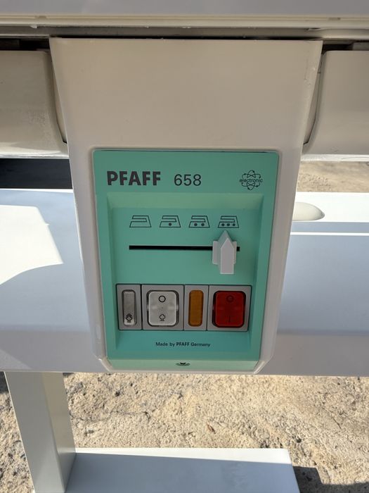 Гладачна машина / Каландър Pfaff 658 с пара
