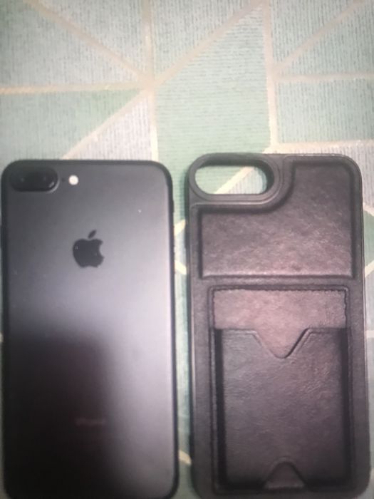 Iphone 7+ 128GB Минус Отпечаток