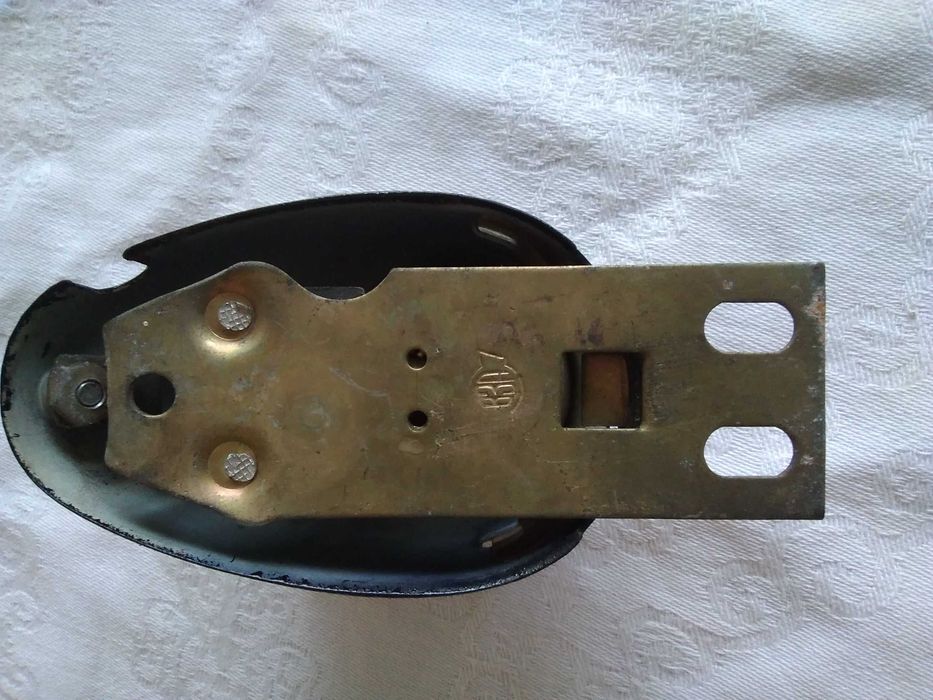 Продавам стъкло за фар и габарити за ретро автомобил и мотоциклет