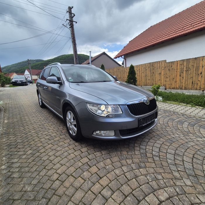 Skoda Suberb , diesel , 4x4 , navi ,clima , Xenon ,Highline , Germania ,2010