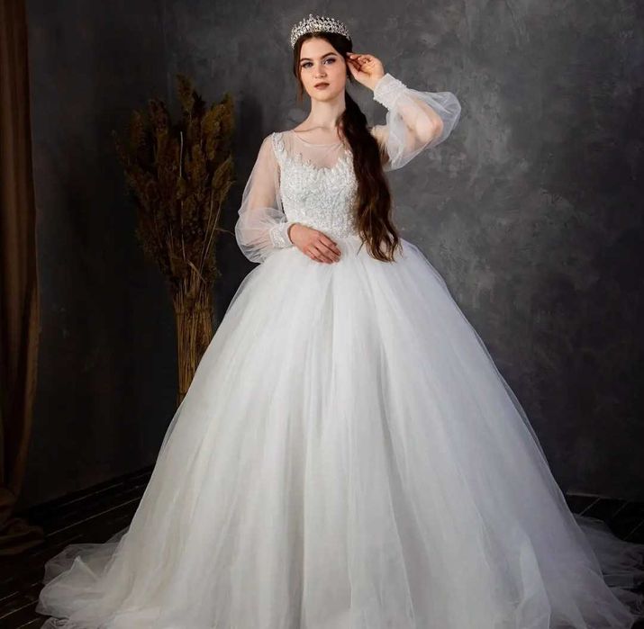 Свадебное платье, пышное