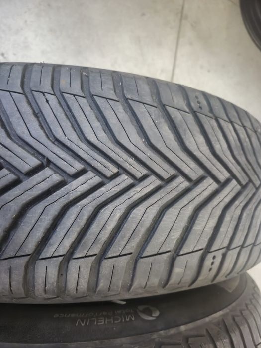 4 anvelope All Season Michelin 215 65 17 stare foarte buna