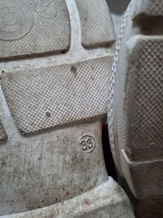 Демисезонные ботинки