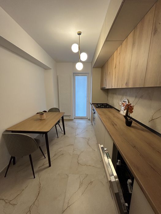 Apartament 2 camere de inchiriat , prima chirie , bloc nou