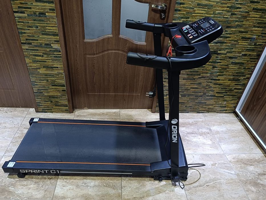Banda de alergare ORION Sprint C1, 2.0HP