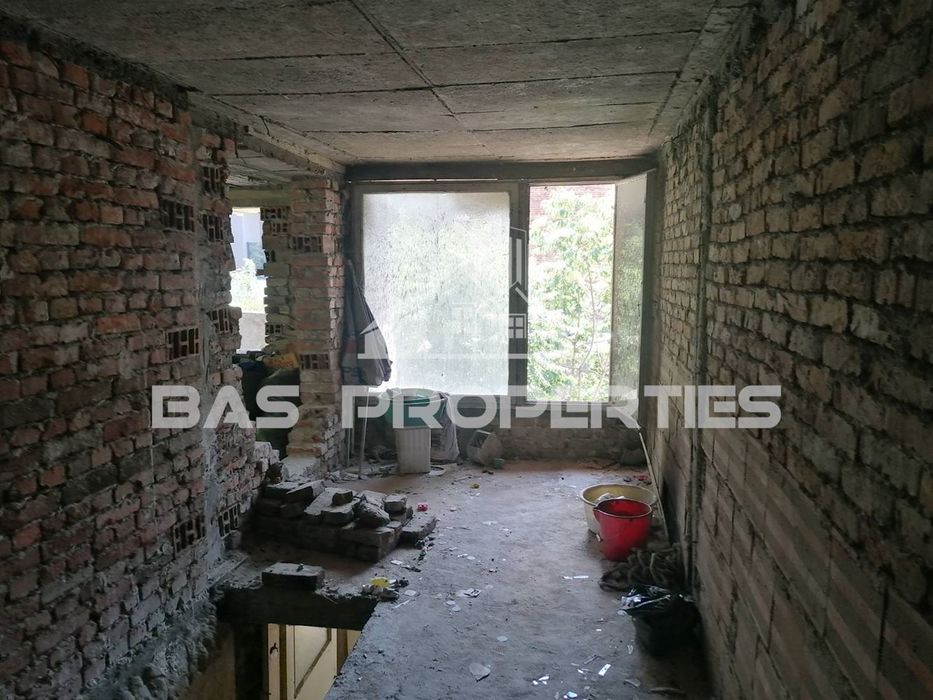 Продава се Къща в София, Център - 174 кв.м за 1265 €/кв.м - Снимка #8