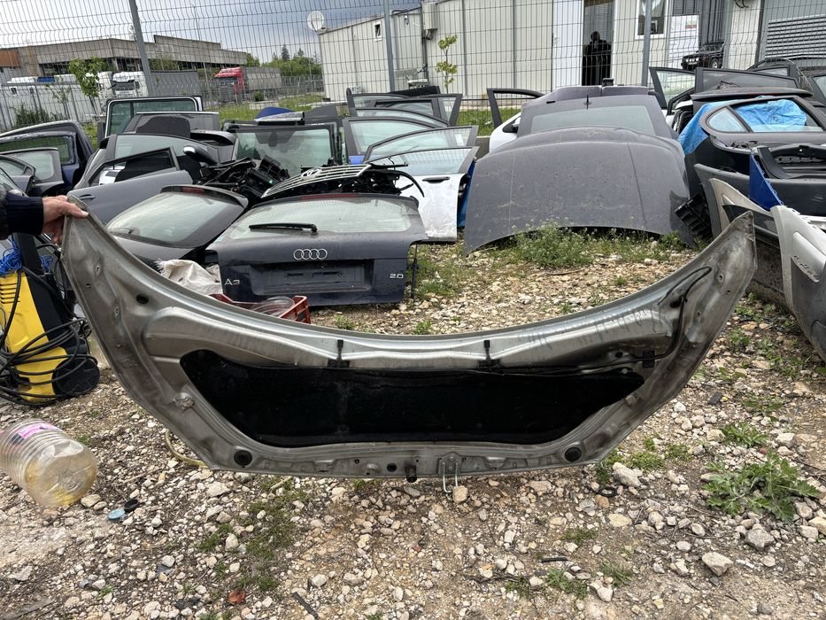 Преден капак за Рено Сценик 2, Гранд Сценик 2005- 2010г