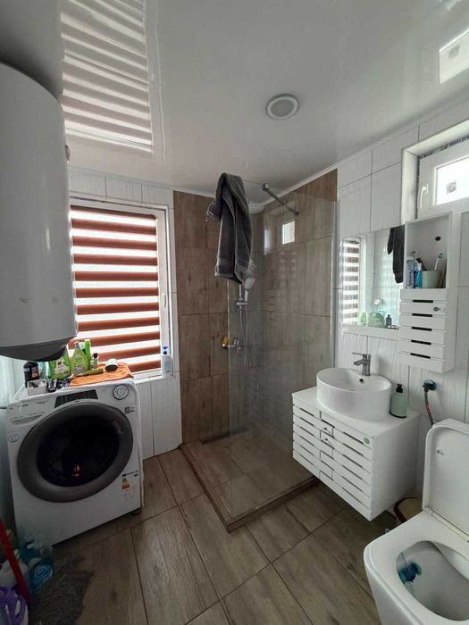 Продава се Къща в Разград, Лудогорие - 324 кв.м за 331 €/кв.м - Снимка #7