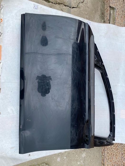 Ușă stânga față bmw f10.