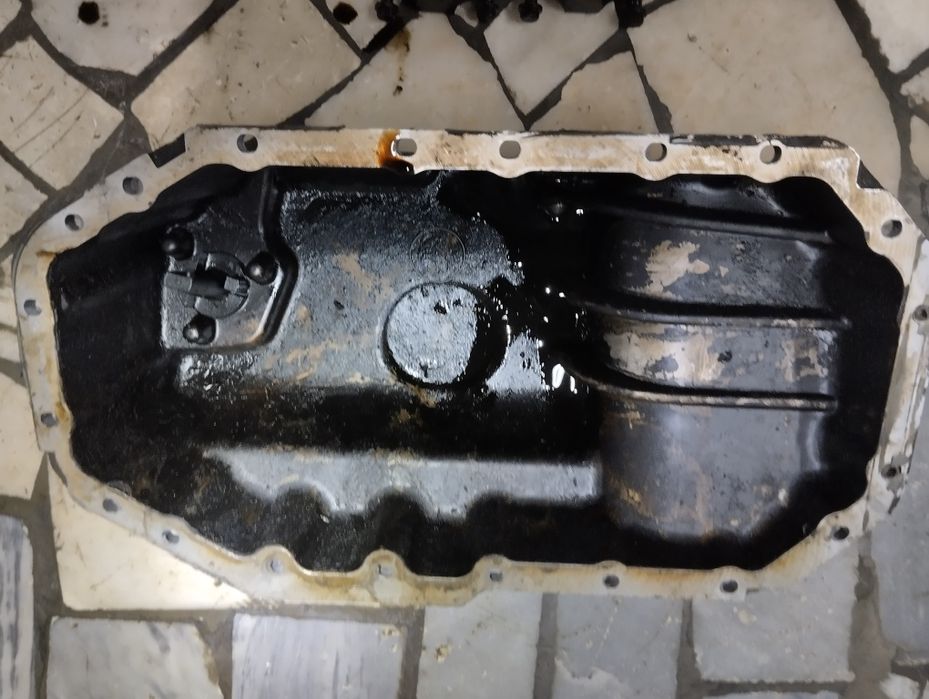 На Шкоду Октавию б.у коленвал ДВС BCA.