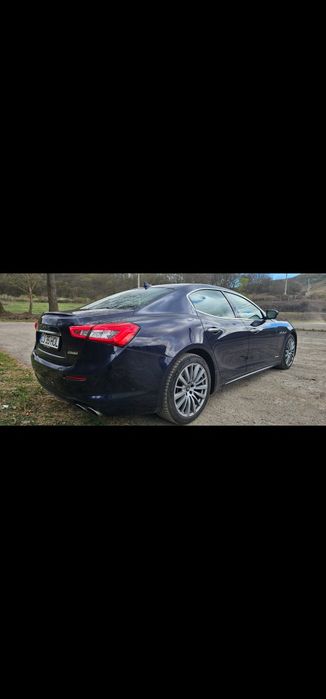 Maserati  Ghibli  3.0D 250 cv