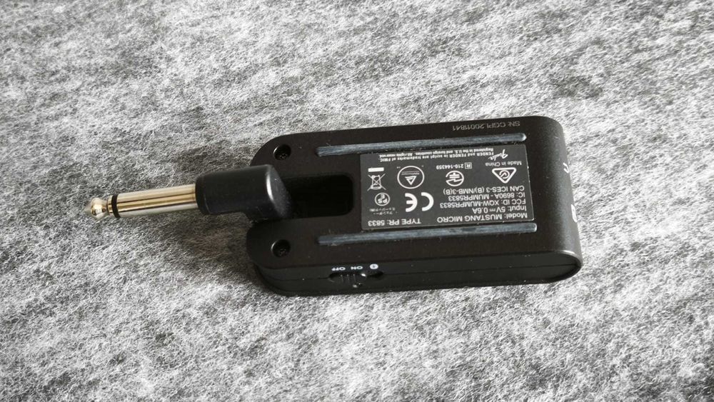 FENDER Mustang Micro amplificator chitara portabil cu căști - GARANTIE