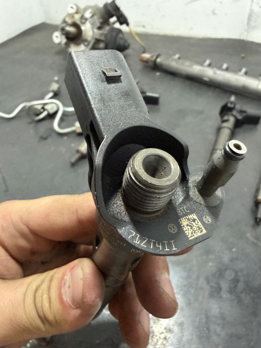 Kit injectie pompa injectoare Audi Q5 2.0 TDI 170cp 136Cp CGLB CAHA CAGB  03L130277 | 0445010507 | 03L130755