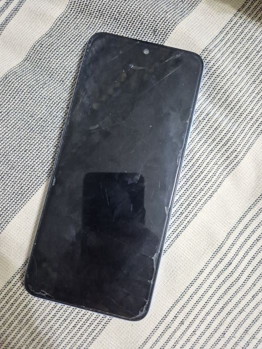 Продается редми 12 и наушники jbl