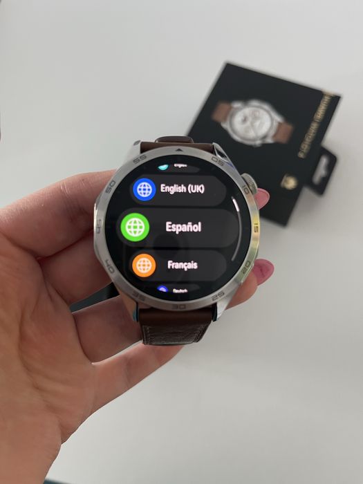 Продам часы цифровые