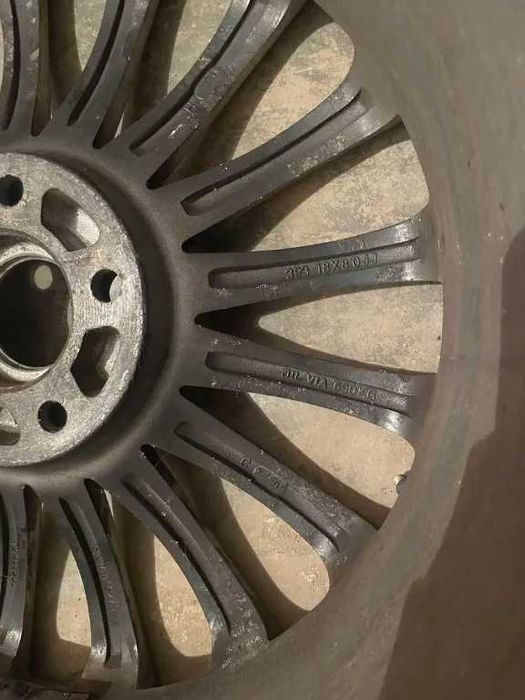 Jante aliaj Torque 18" 5x114.3 - set 4 buc, cu capace și prezoane