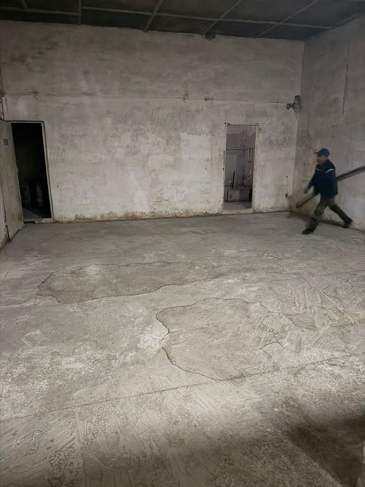Zangiota tum erkin post oldida 18.5 sotixli yer noturar